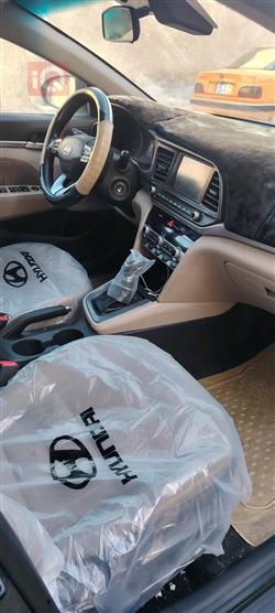 هیوندای ئەلەنترا